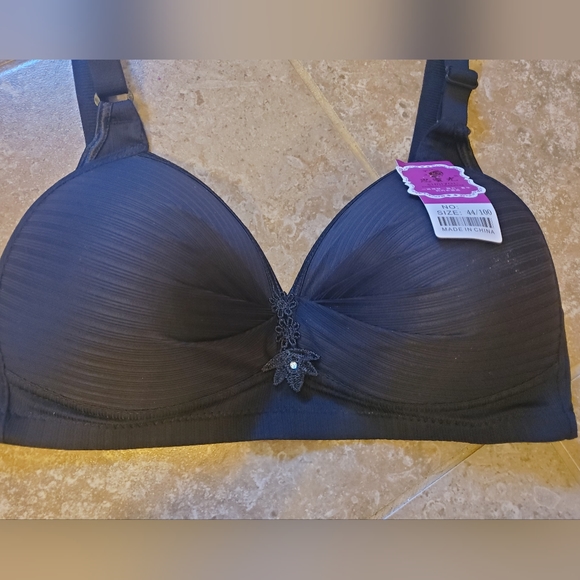 Simiyou Bra - Picture 1 of 3